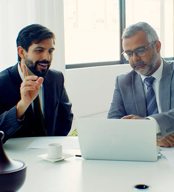 Seedbid advisors discussing project finance and bank loan options with a client